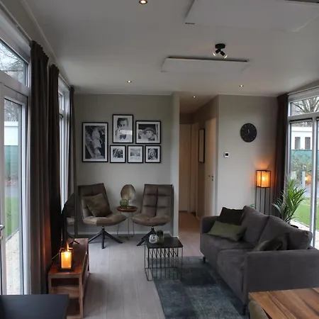Modern Only 2 Km Of The Efteling Chalet Kaatsheuvel